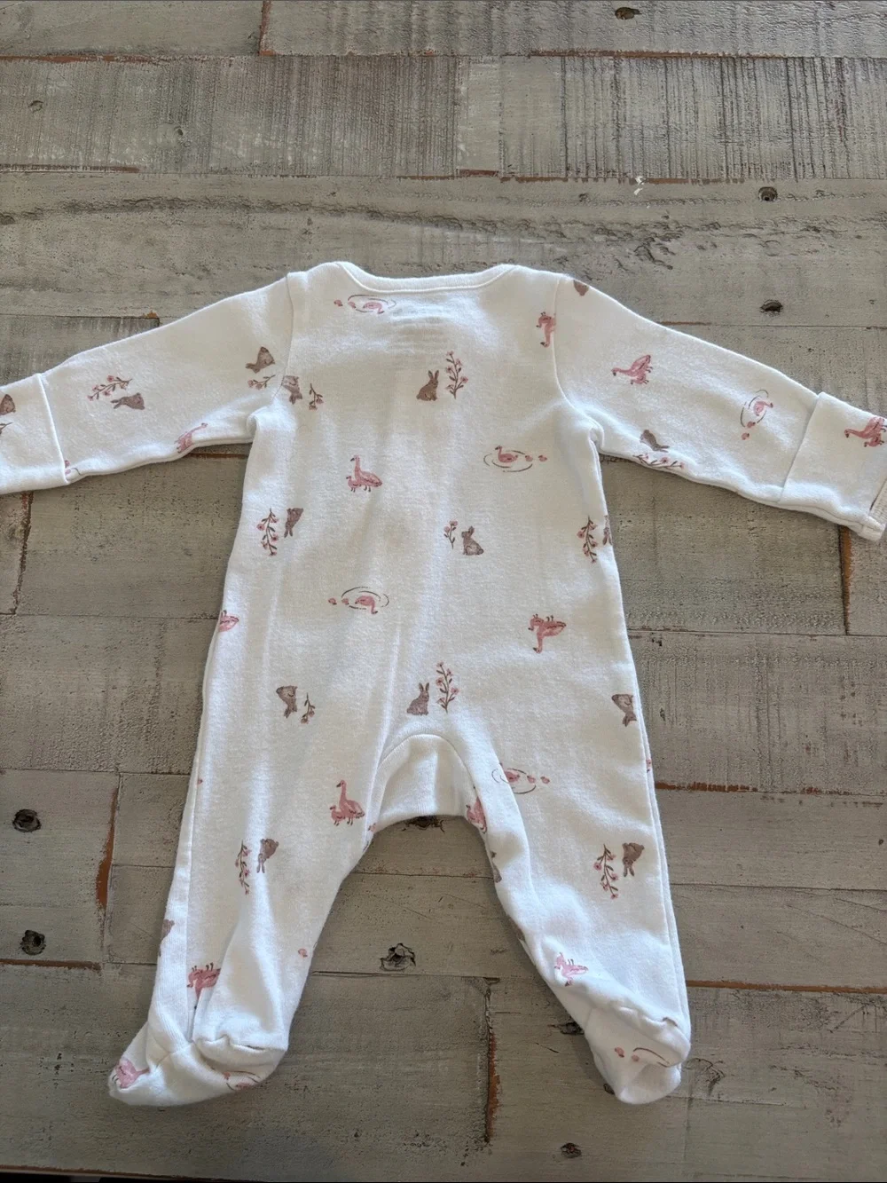 Carter’s Cozy Preemie 6 Piece Capsule Wardrobe Baby Clothes Bundle